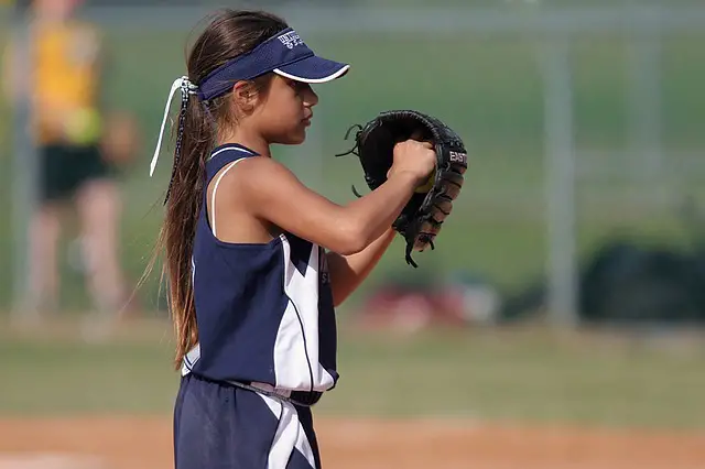types of slow pitch softball pitches