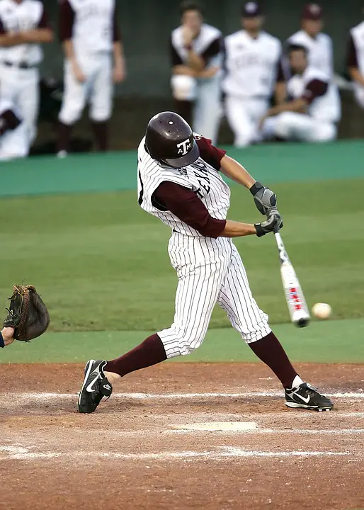 baseball batter using USA Bat