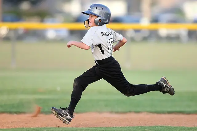 Baseball cleats for youth