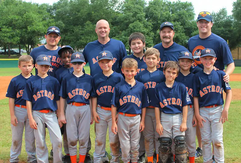 how-to-start-a-travel-baseball-team-easy-complete-guide