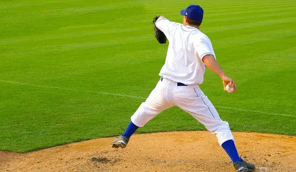 How to Throw a Knuckleball in Baseball