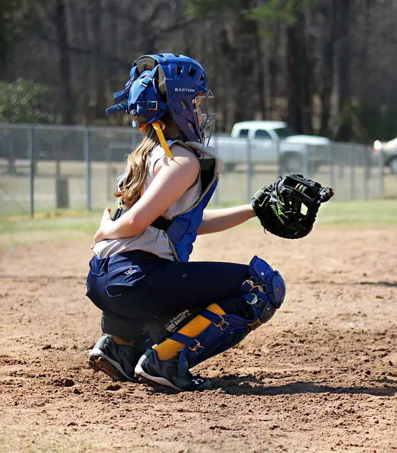 best youth softball catchers mitt