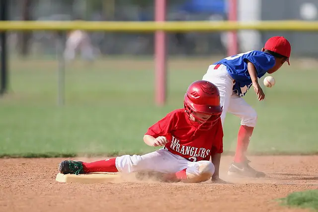 ways to remove turf stains from baseball pants 